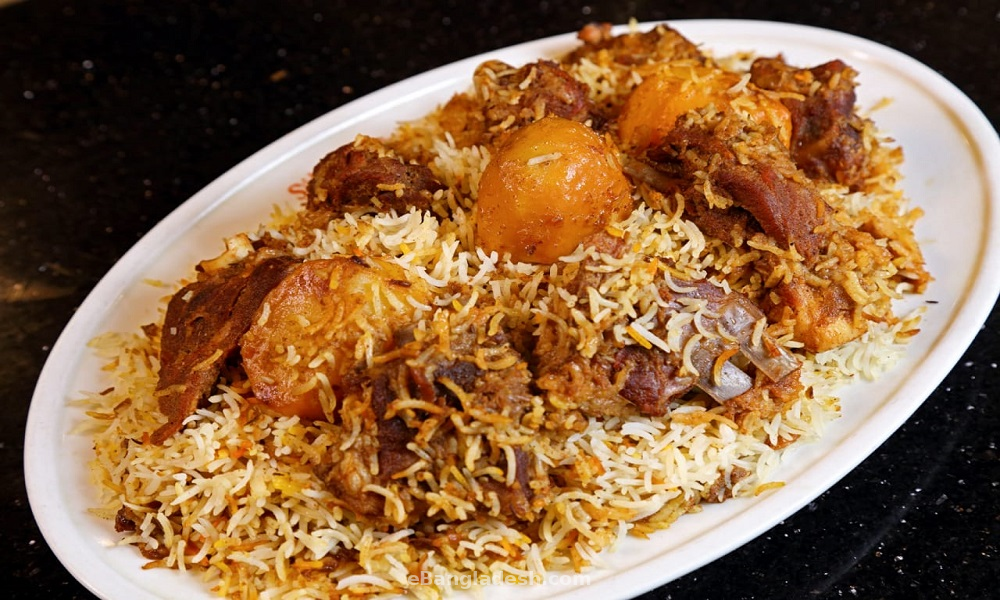 Kacchi Biryani